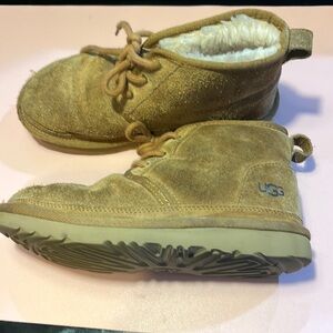 Unisex size 3 uggs!